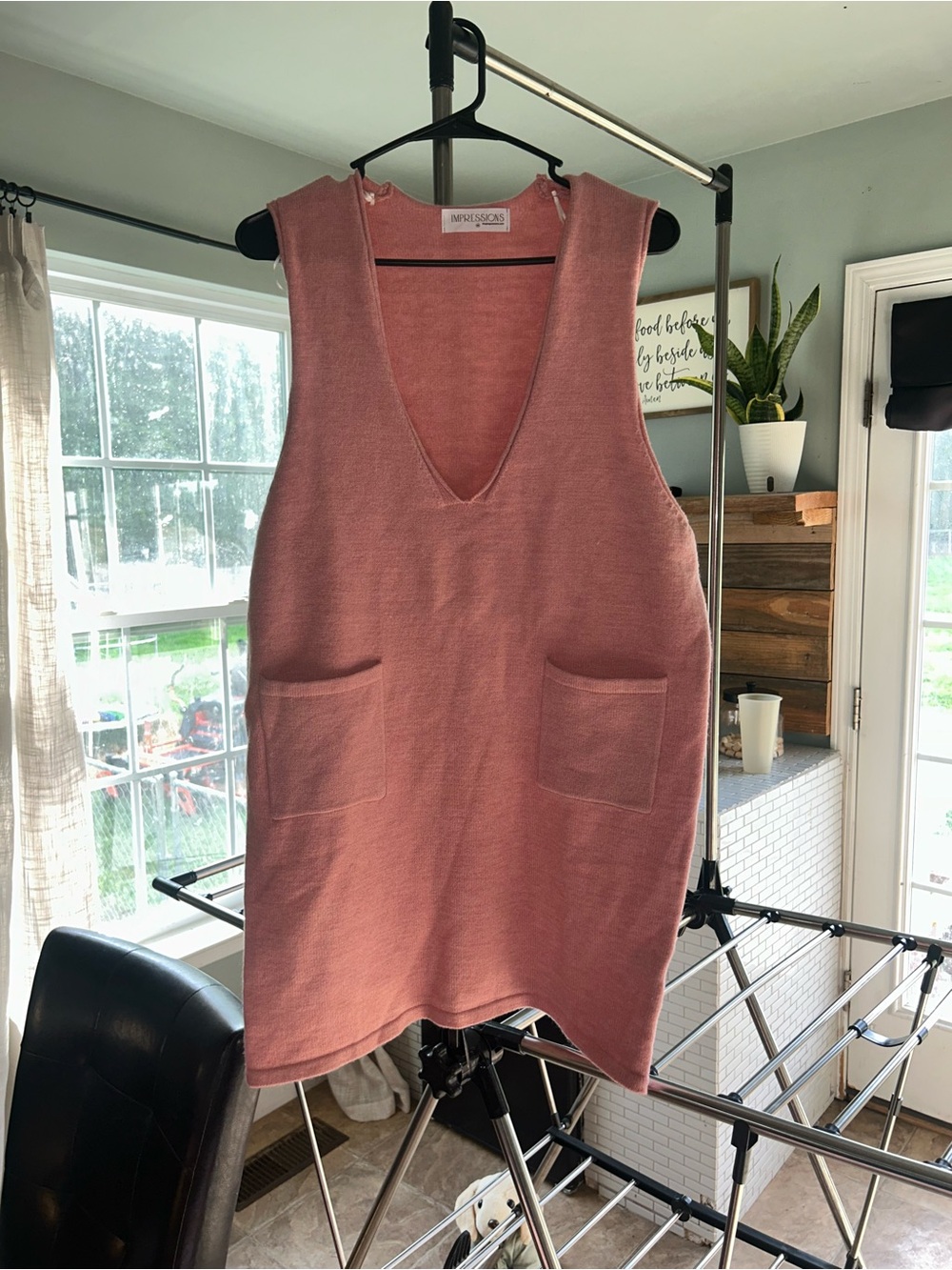 Impressions Rose Knit V-Neck Sleeveless Tunic with Front Pockets